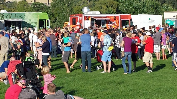 Day 253 of 365 Join the Eagan Streets Alive Giant Street Party #365TC