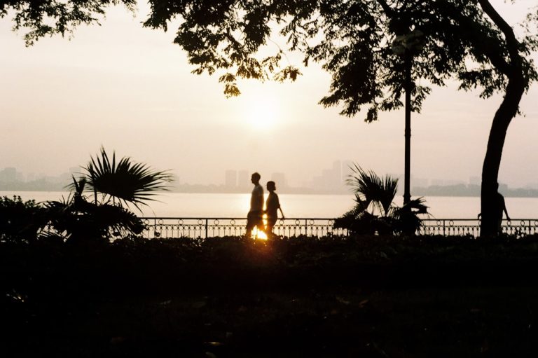 Photo Romantic Things to Do Twin Cities Couples